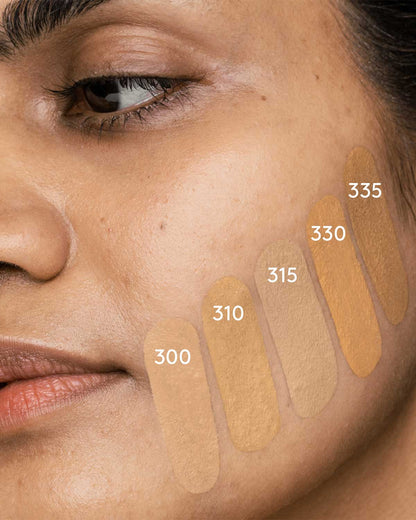 Soft'lit Naturally Luminous Longwear Foundation — 300